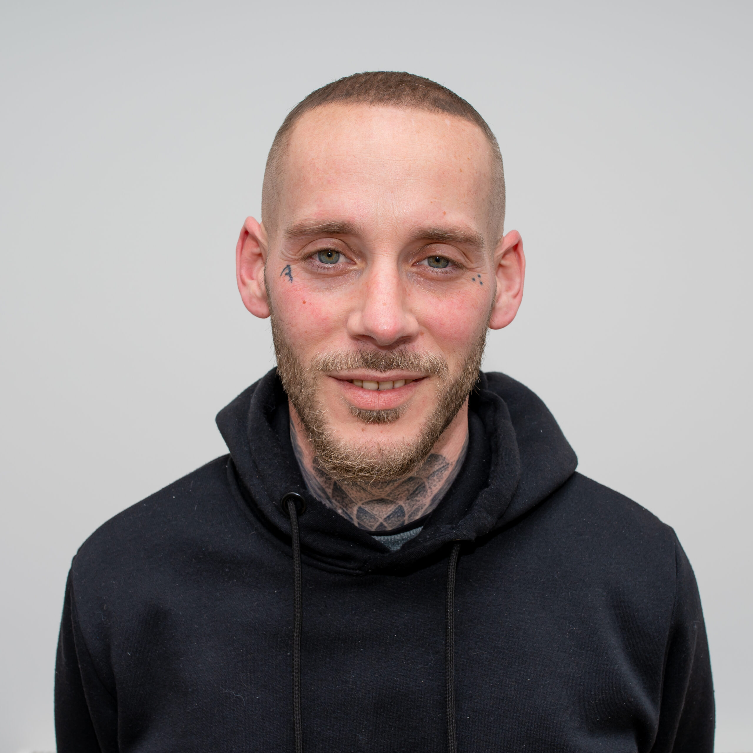Anton Amoo, Project Worker